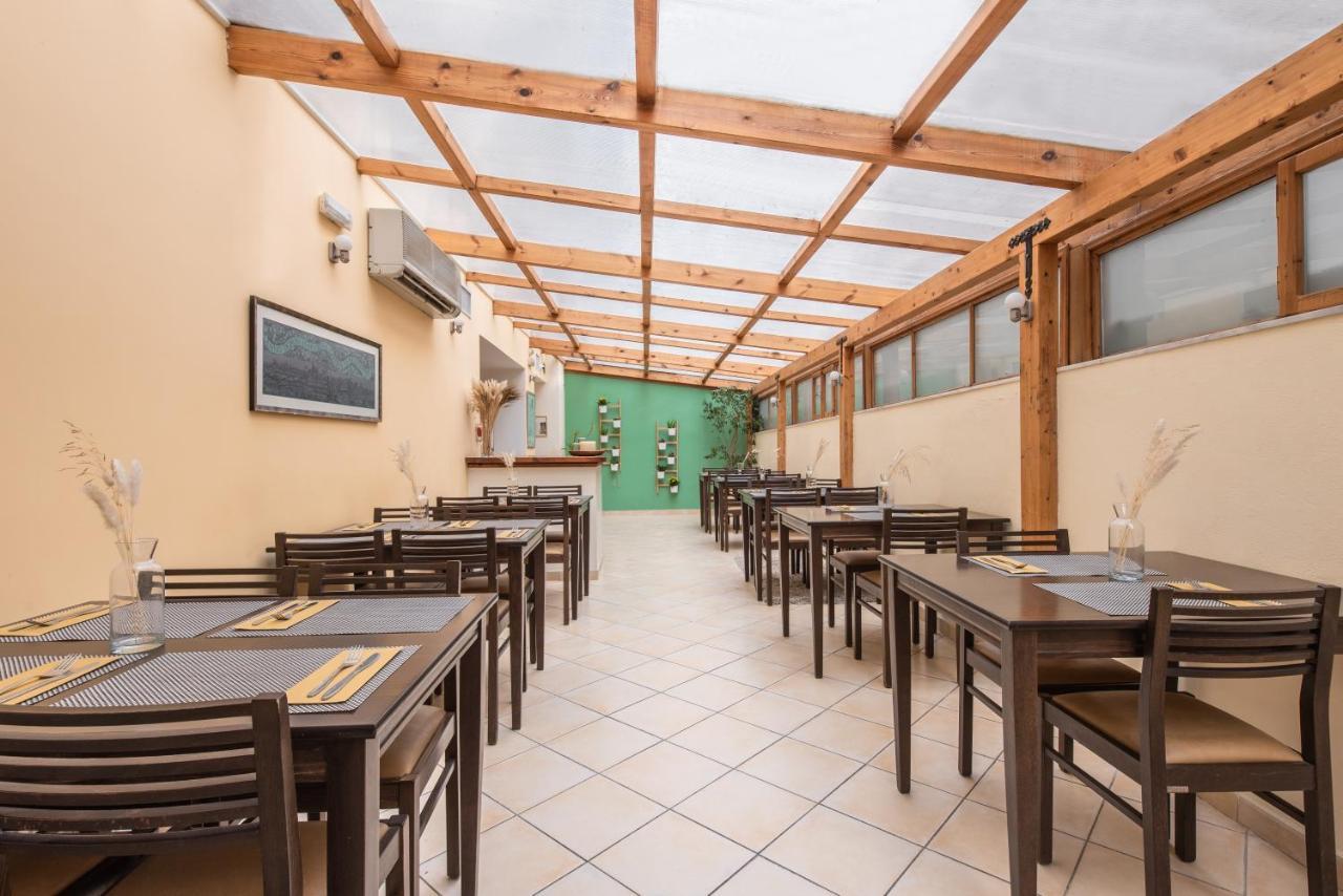 Yria Hotel Zante Extérieur photo